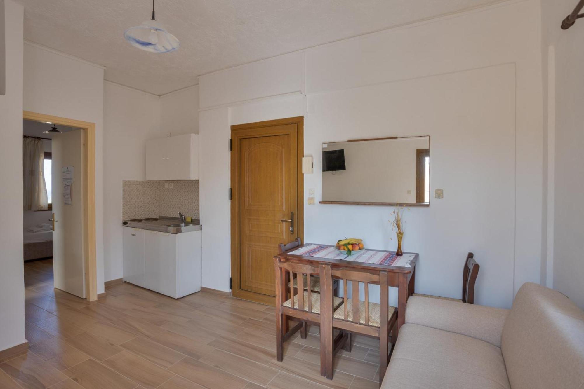 Bellino Apartments "Adults Only" Hersonissos  Ngoại thất bức ảnh